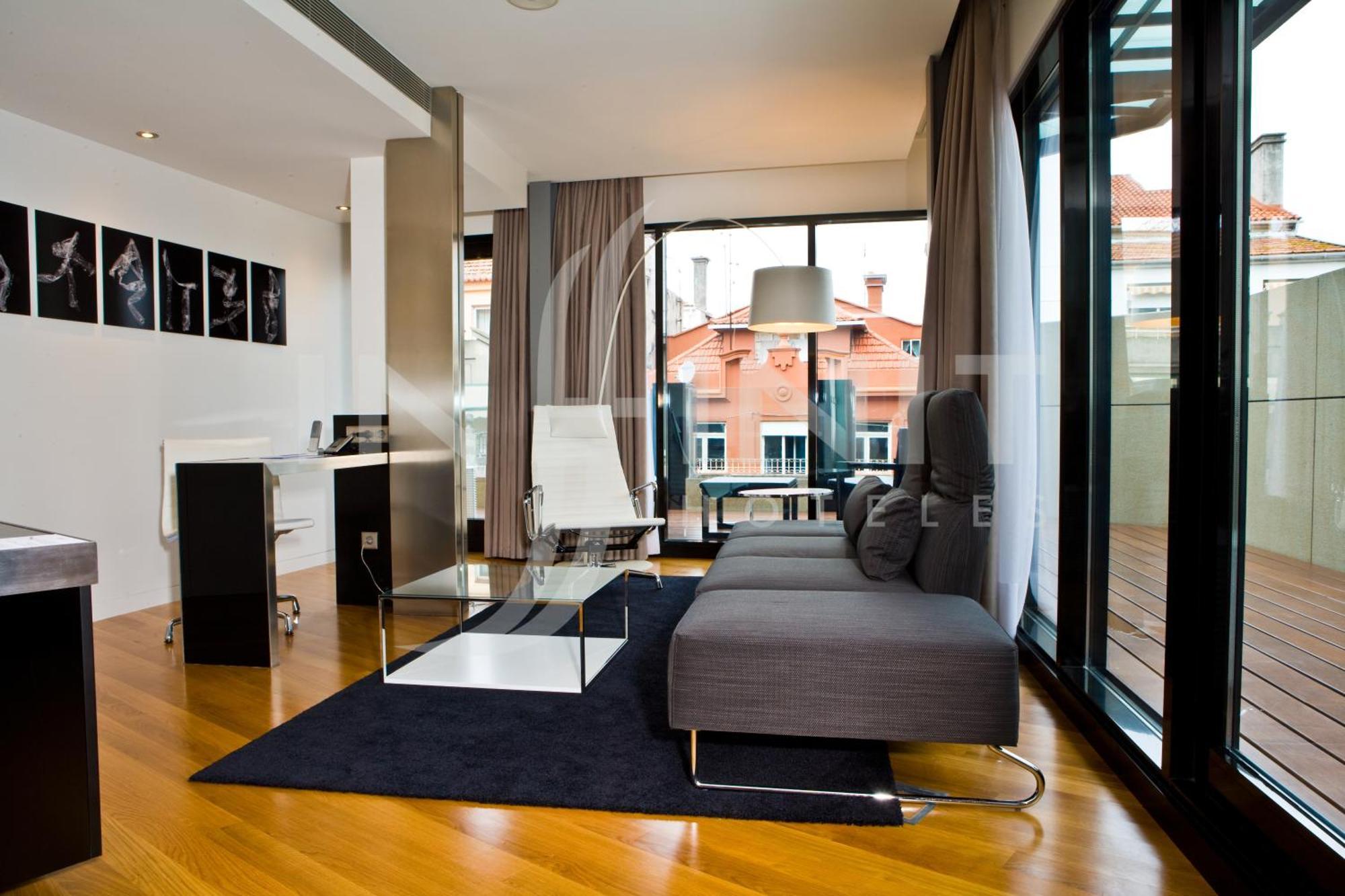 Hotel Inffinit Vigo Rum bild